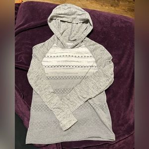 Hooded long sleeve shirt